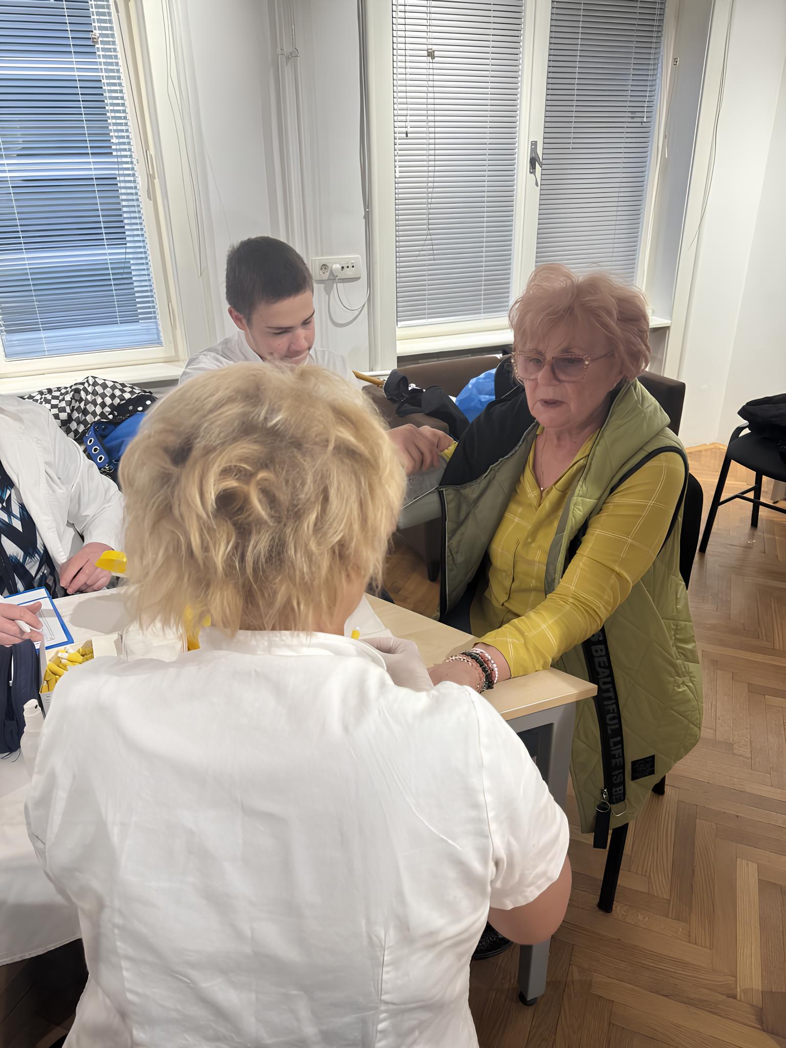 Kontrola zdravlja (12)