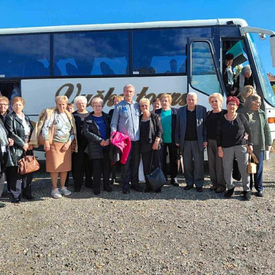 Dc674616 e85f 48bb ba60 87eeee1598dc