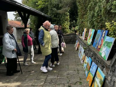 Fccbe4f9 3c7b 414e a5ca d436e3ca839d